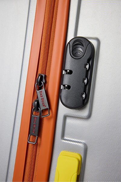 Bad Bear Logo Gri Orta Boy Tekerlekli ABS Valiz 64 Lt.