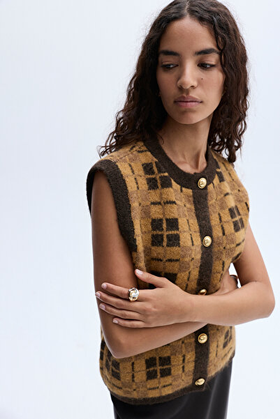 Mudo Patterned Circular Neck Vest