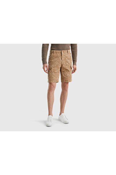 United Colors of Benetton Women's Tropical Print Cargo Shorts with Pockets