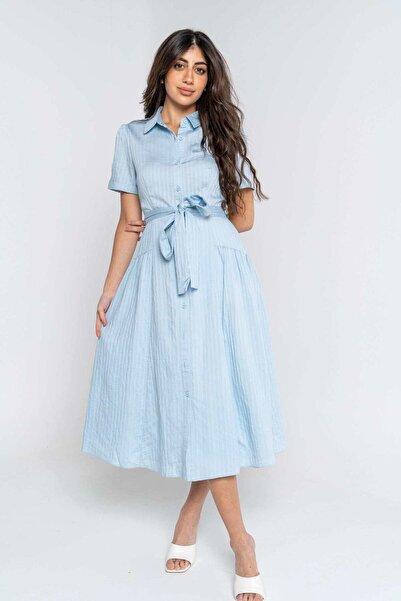 mica فستان ميدي مخطط بدون أكمام مع رباط على الخصر