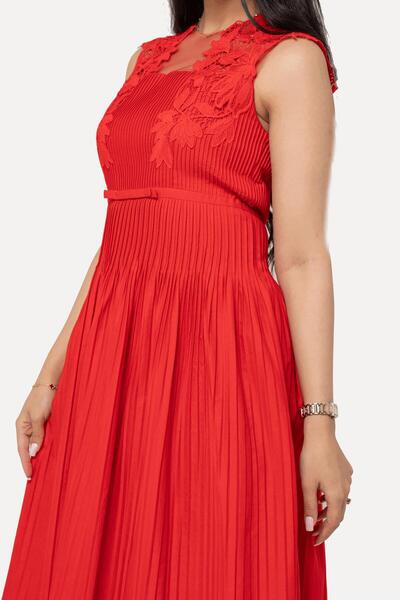 Nichii Women's Sleeveless Midi Dress