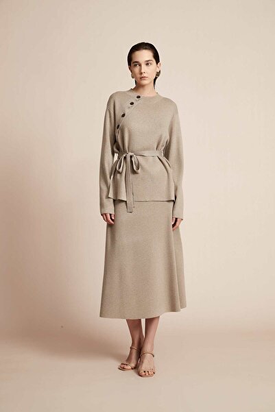 Yola تنورة ميدي فضفاضة سادة