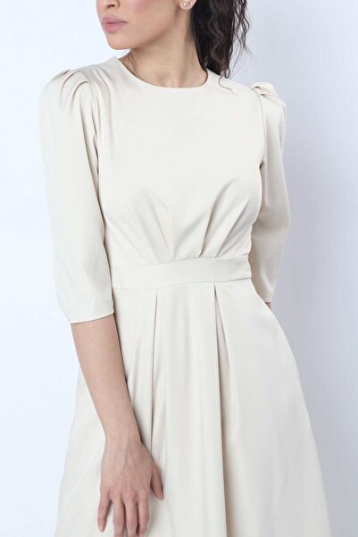 Nichii Solid Midi Dress with Waist Ruching