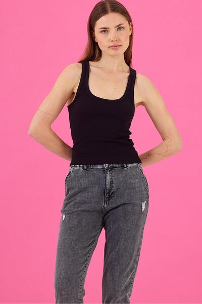 VENA Ribbed Thick Strap Top-Black