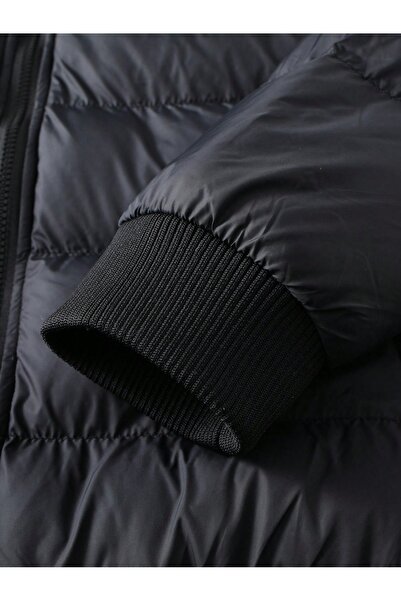 TREND KOMBİN Мъжка черна водоустойчива и ветроустойчива пухена яке