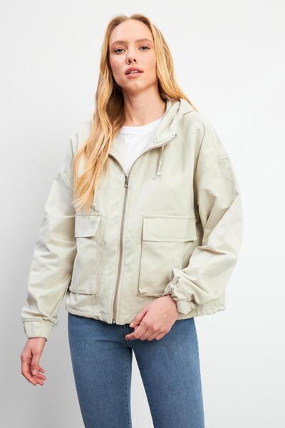 VENA Meggy Hooded Windbreaker Jacket-Sand