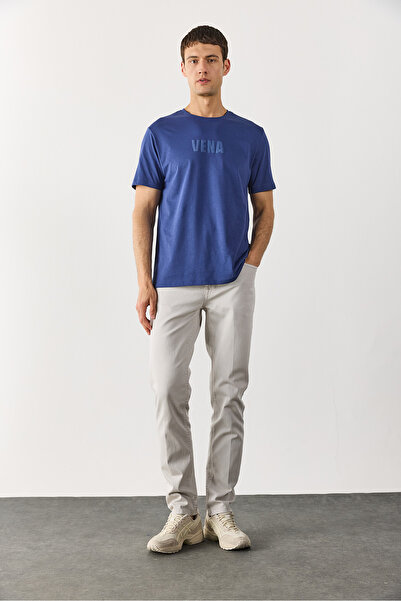 VENA Μπλουζάκι με λογότυπο με λαιμόκοψη-Ναυτικό