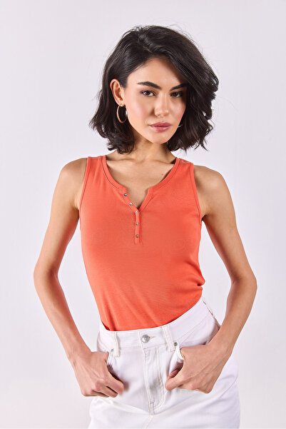 VENA Matilda Button Detailed Fitted Tank Top - Coral