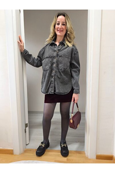 HSNGIYIM Antique Button Detail Denim Shirt