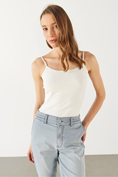 VENA Slim Fit Rope Strap Undershirt Consumer