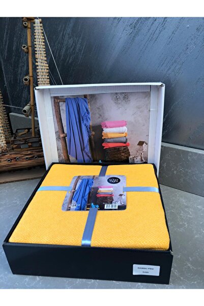 Bella Home Bamboo Pique Set