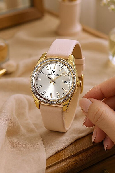 Daniel Klein Zarif, Taşlı, Takvimli, Krem Deri Kayışlı Bileklik Hediyeli Kadın Kol Saati