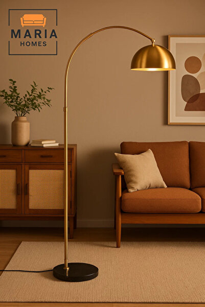 MARIA HOMES مصباح أرضي مقوس باللون الذهبي مع قاعدة من الرخام الأسود