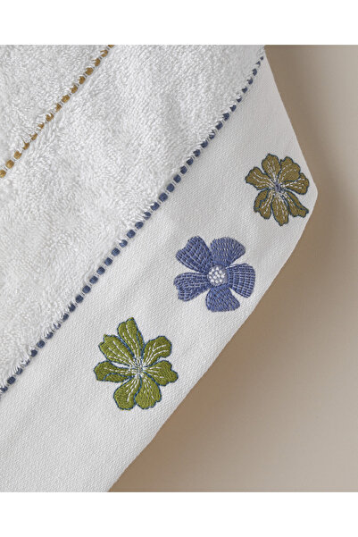 English Home Floral Line Cotton Embroidered Face Towel 50X80 cm White