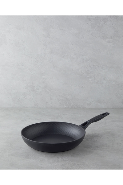 English Home Pro Grade İndüksiyon Tabanlı Tava 28 cm Siyah