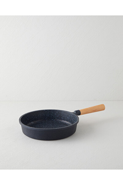 English Home Theo Premium Ahşap Saplı Tava 24 cm Siyah