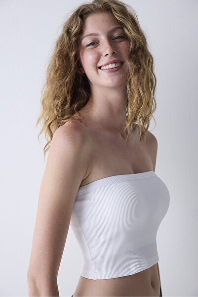 Penti Cupsecret bez ramínek polstrovaný bílý top pohár