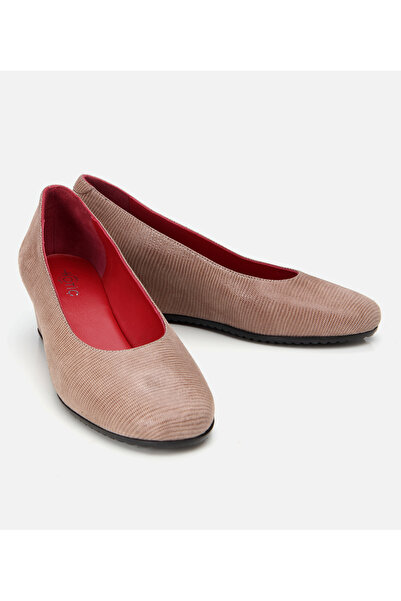 Hotiç Жіночі шкіряні туфлі на підборах з еластичною підкладкою