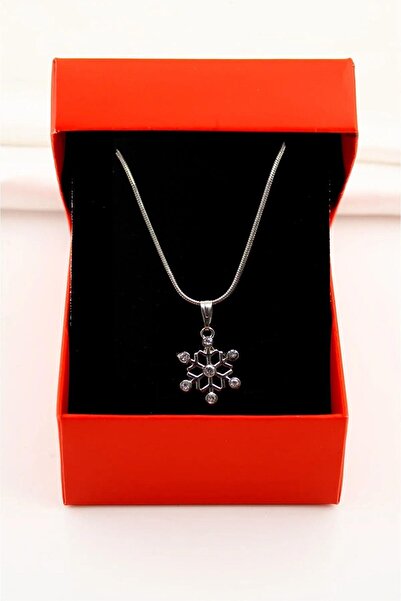 EUROMODA قلادة فضية اللون بتصميم ندفة الثلج مع سلسلة ثعبان مخصصة
