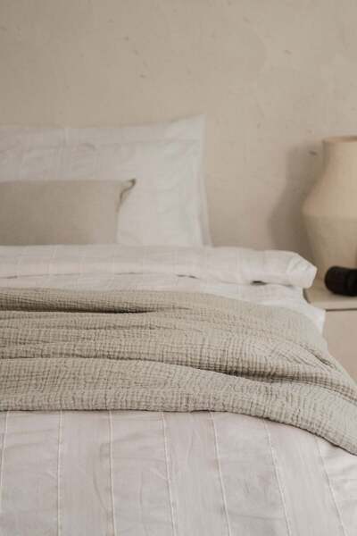 Barine Cocoon 4 Katlı Müslin Yatak Örtüsü Bej