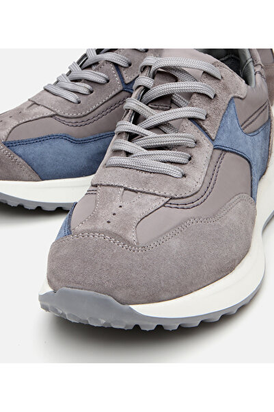 Hotiç Erkek Süet Deri Gri Ultra Hafif Tabanlı Spor Ayakkabı