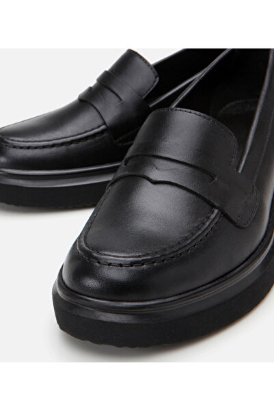 Hotiç Kadın Deri Siyah Loafer