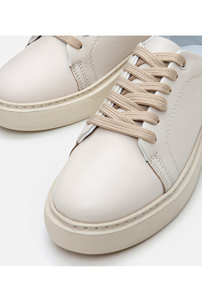 Hotiç Kadın Deri Bej Kalın Tabanlı Spor Ayakkabı