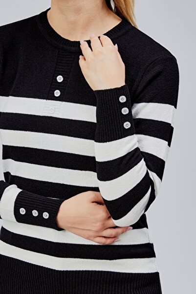 Jinx Wear Fashion Striped Wool Women's Trendy Knitwear Sweater with Collar and Cuff Button Detail
