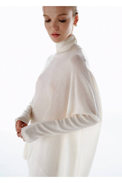 Knitss Ecru Merino Wool Blend Knitwear Tunic