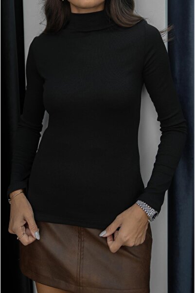 Havoş Bluză neagră Zins cu guler înalt