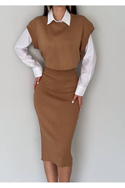 By Kuzey Aras Set de tricotaje pentru femei cu fustă, croială dreaptă, combin...