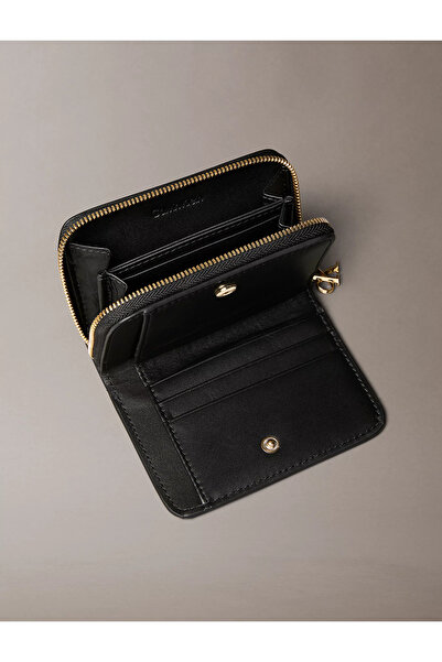 Calvin Klein CK CROC MEDIUM FLAP ZIP AROUND