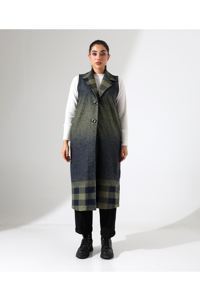 Fi'l Arz Fashion Button Closure Long Plus Size Vest