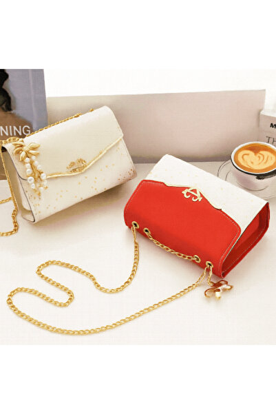 Generic Stylish Women’s Crossbody Bag – Elegant Purse with Pearl Pendant & Gold Chain