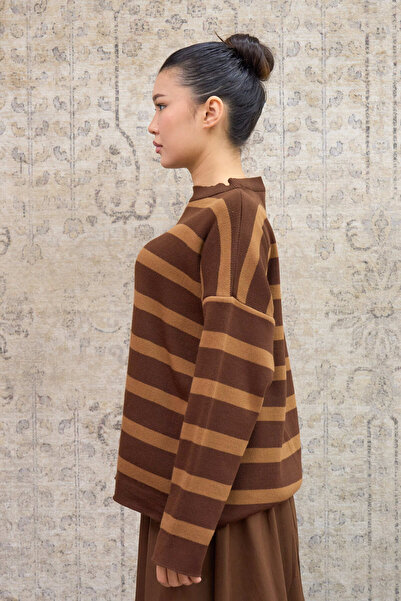KÜÇÜĞÜM BUTİK Striped Brown Oversize Knit Sweater
