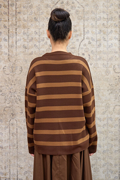 KÜÇÜĞÜM BUTİK Striped Brown Oversize Knit Sweater