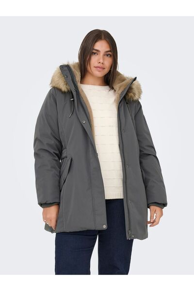 Only Carmakoma Langer Parka CARNEWPRISKA Langer Parka