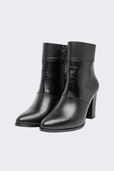 derinet Hakiki Deri Rugan Desenli Kadın Bot