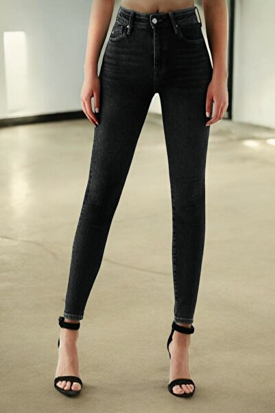 byhaziran butik بنطلون جينز نسائي من الليكرا عالي الخصر وضيق الساق من Lute