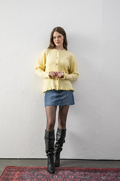 Wega Moda Women's Buttoned Ruffled Knit Cardigan - Ruffle Detail Long Sleeve Crew Neck Knit Cardigan