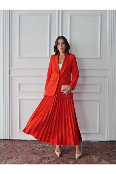 Swass Single Button Jacket and Orange Pleated Long Skirt Set