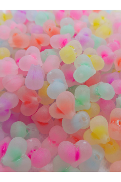 Boncuk Abla 21 Adet Renkli Buzlu Kalp Akrilik Boncuk Karışık Figür Boncuk Kal...