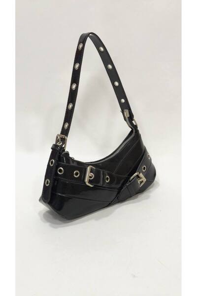 SHIKIRTI Γυναικεία τσάντα ώμου από λουστρίνι σε μαύρο χρώμα με λεπτομέρεια αγ...