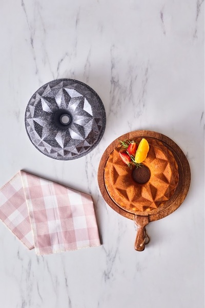 Karaca Lumos Casting Cake Mold 25 cm