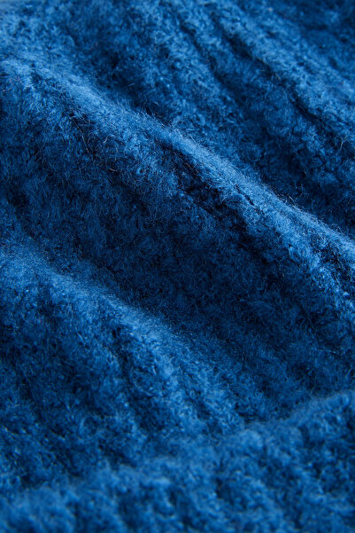 voce studios Mavi Yün Bere