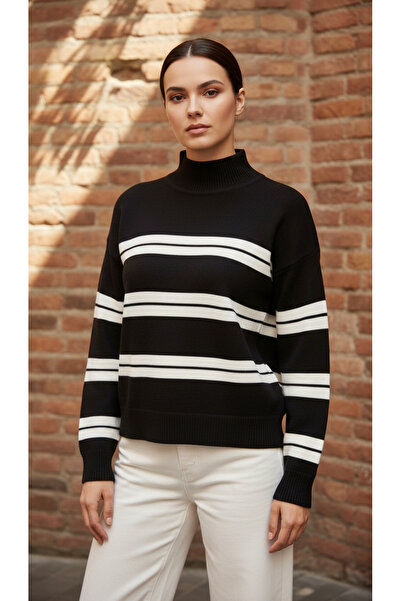 trendlina Pulover tricotat cu gât înalt în dungi