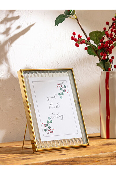 LC Waikiki Peak New Season Standing Photo Frame 22 cm