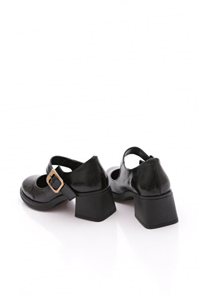 DGN Pm386-K1360-1 Women's Belt Buckle Low Heel Shoes