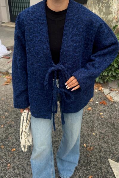 Swist Синій оверсайз жіночий вовняний кашеміровий піджак з деталями у вигляді зав'язок