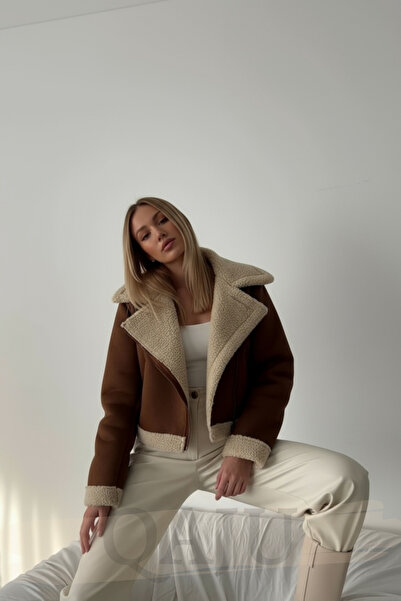 Qaju Γυναικείο κοντό μπουφάν από ψεύτικο σουέτ με επένδυση από καφέ γούνα